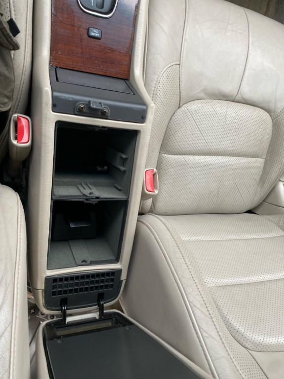 2002 Cadillac DeVille Image 67