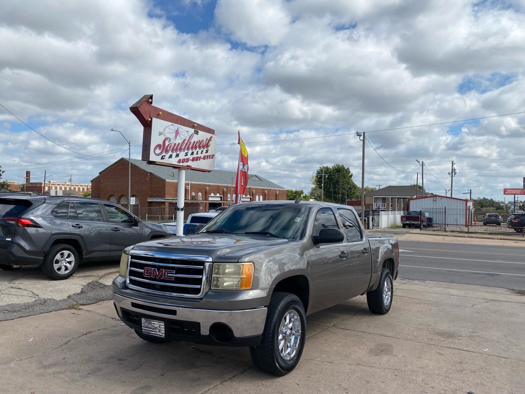 2013 GMC Sierra Image 1