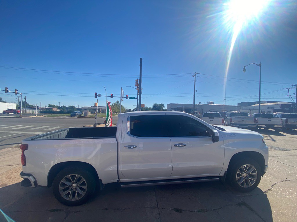 2021 Chevrolet Silverado 1500 Image 12