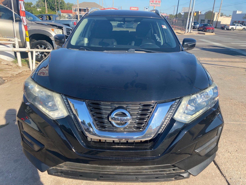 2017 Nissan Rogue Image 12