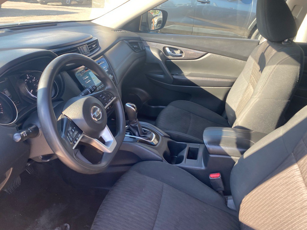 2017 Nissan Rogue Image 19