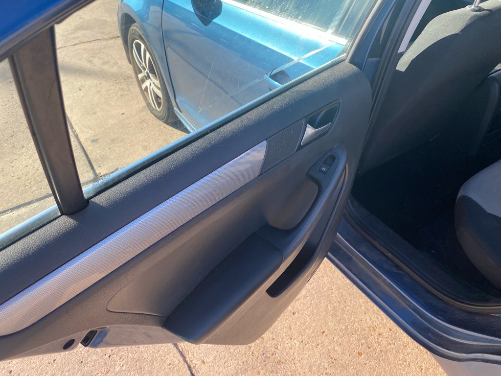 2017 Volkswagen Jetta Image 21