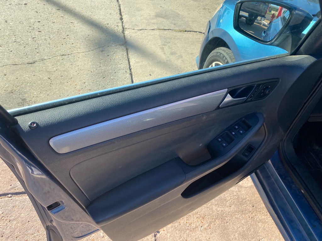 2017 Volkswagen Jetta Image 26