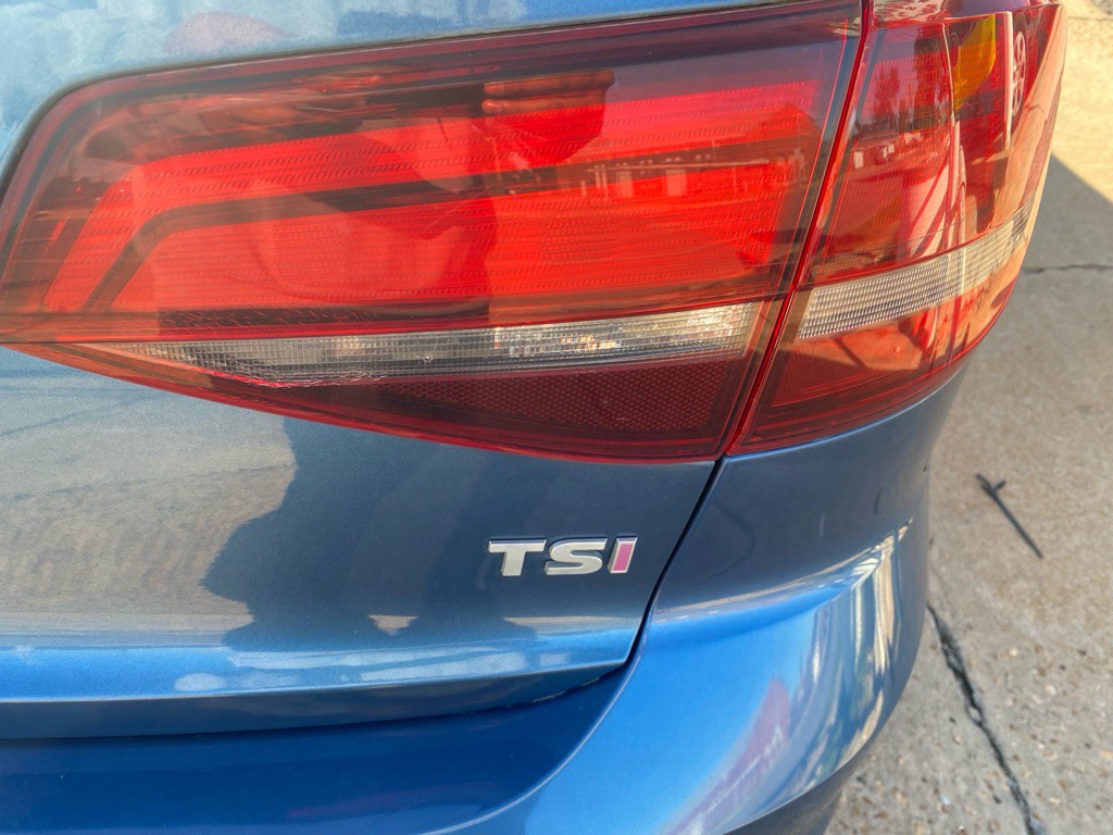 2017 Volkswagen Jetta Image 30