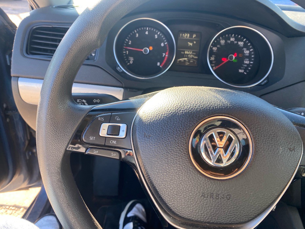 2017 Volkswagen Jetta Image 49