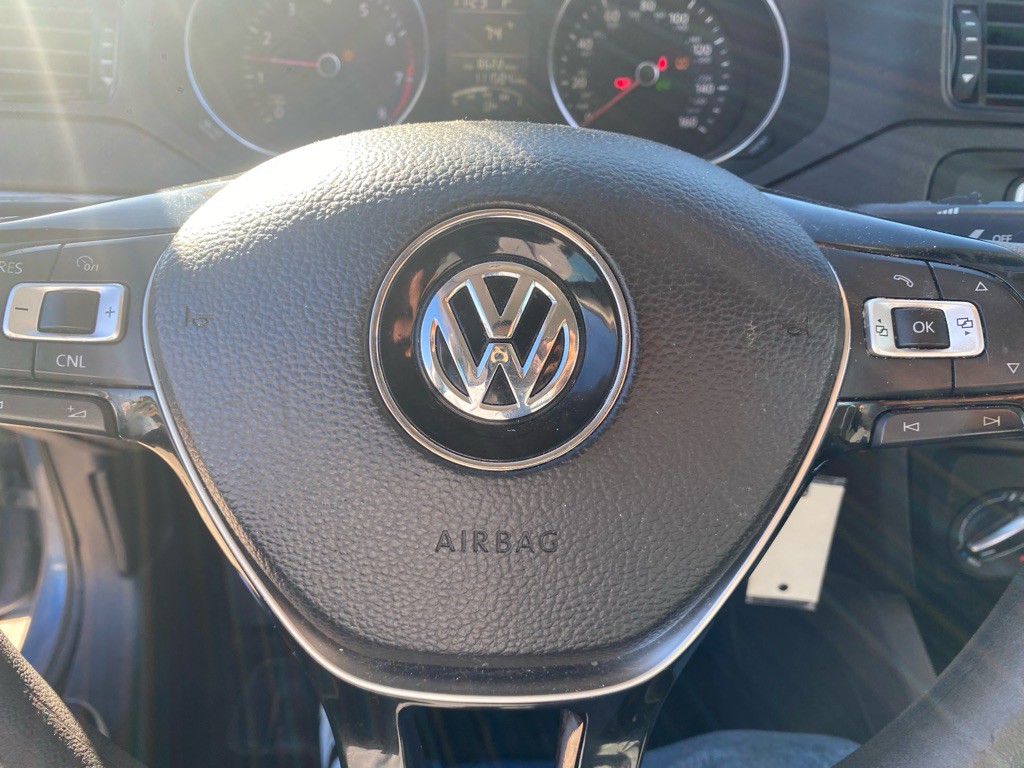 2017 Volkswagen Jetta Image 54