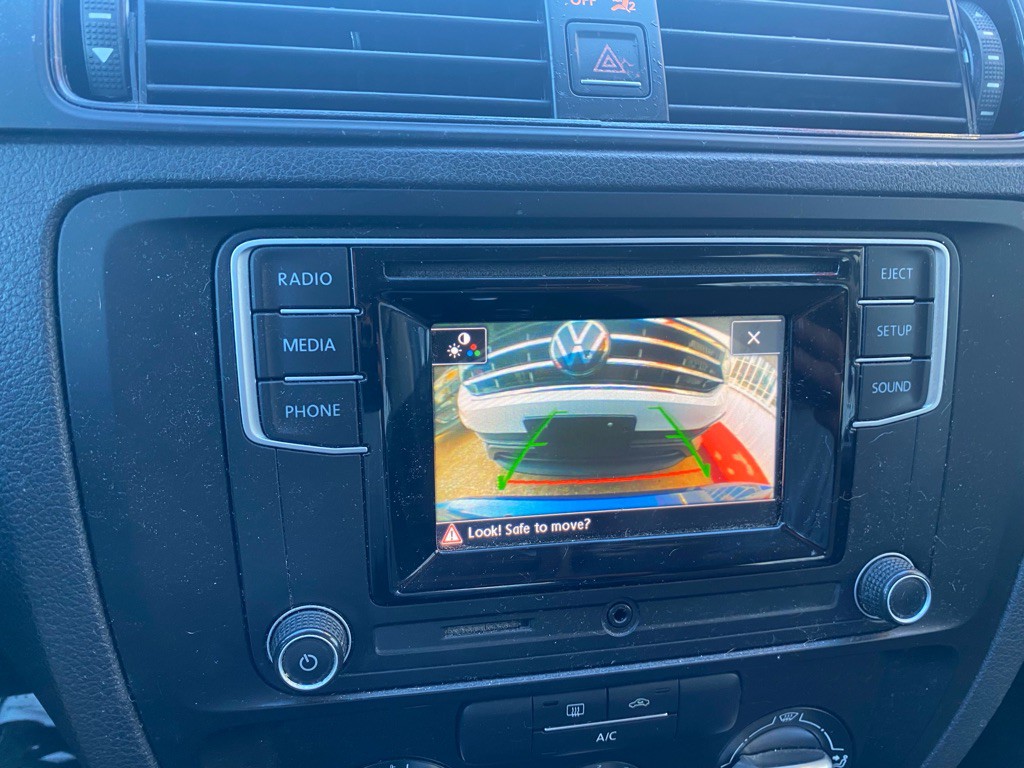 2017 Volkswagen Jetta Image 68