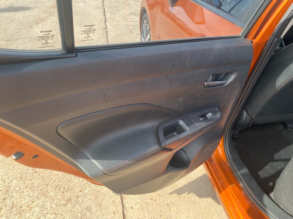 2021 Nissan Versa Image 23