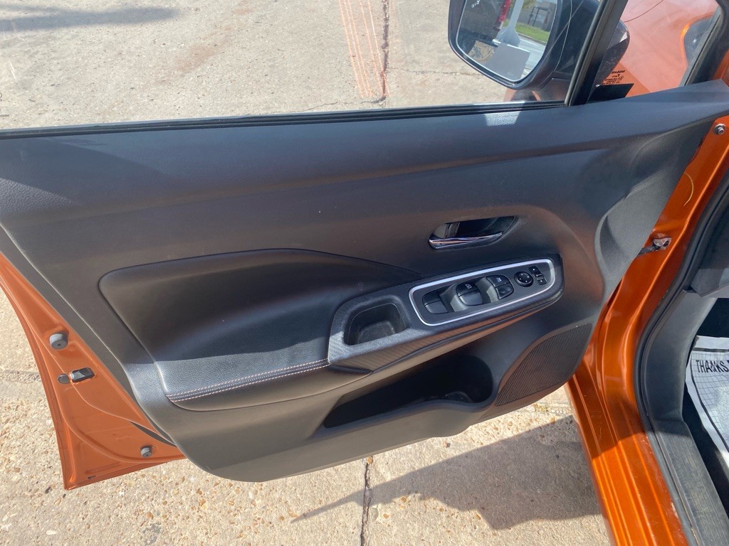 2021 Nissan Versa Image 31