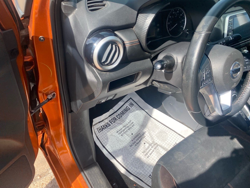 2021 Nissan Versa Image 32