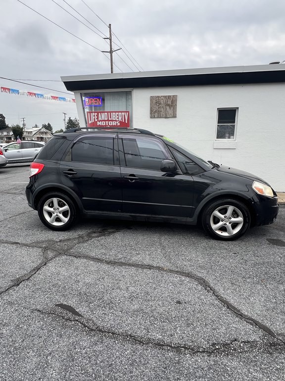 2007 Suzuki SX4 Image 4