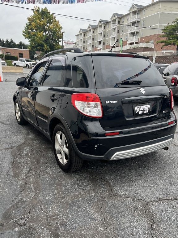2007 Suzuki SX4 Image 7