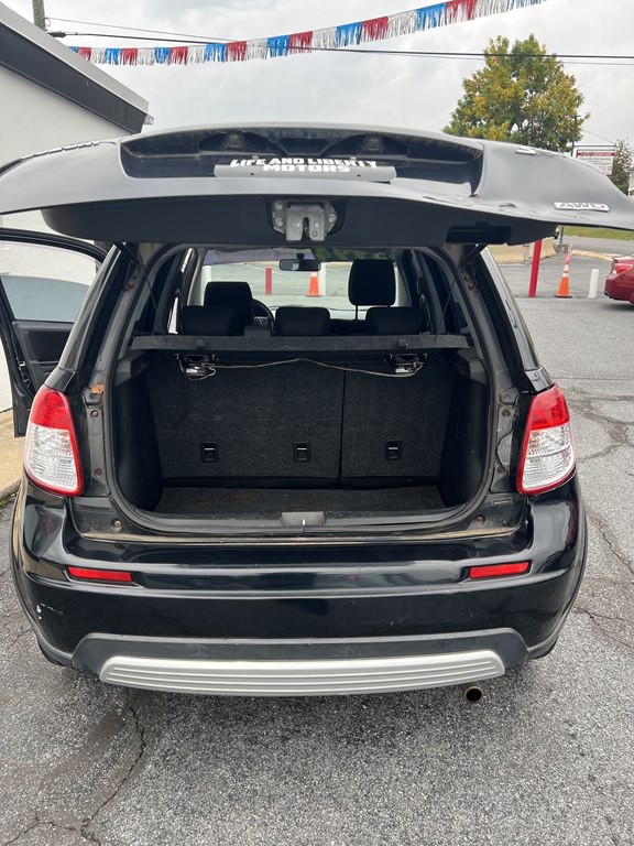 2007 Suzuki SX4 Image 12