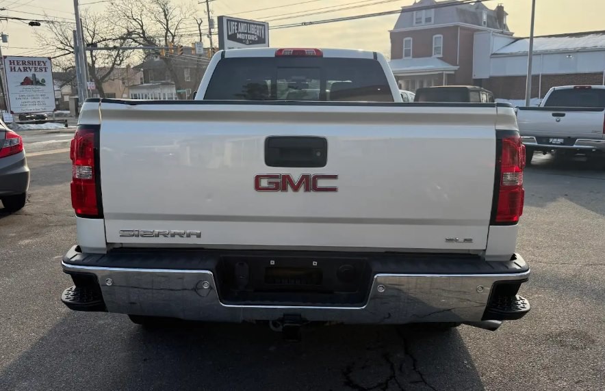 2015 GMC Sierra Image 3