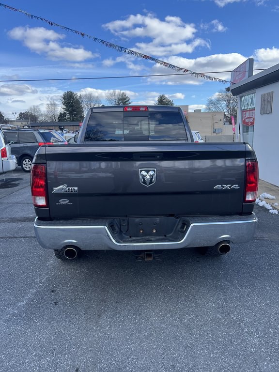 2015 RAM 1500 Image 4