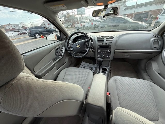 2006 Chevrolet Malibu Image 10
