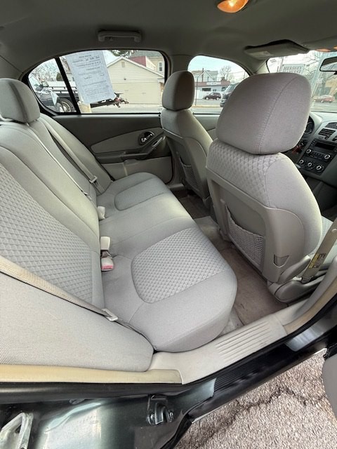 2006 Chevrolet Malibu Image 13