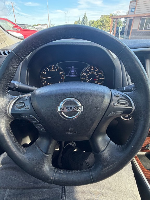2017 Nissan Pathfinder Image 7