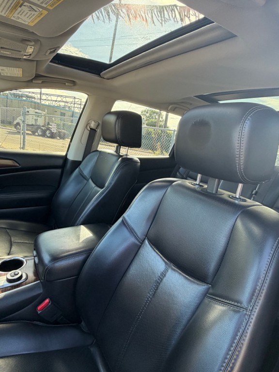 2017 Nissan Pathfinder Image 9