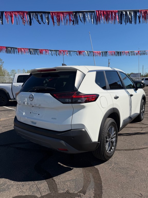 2023 Nissan Rogue Image 4