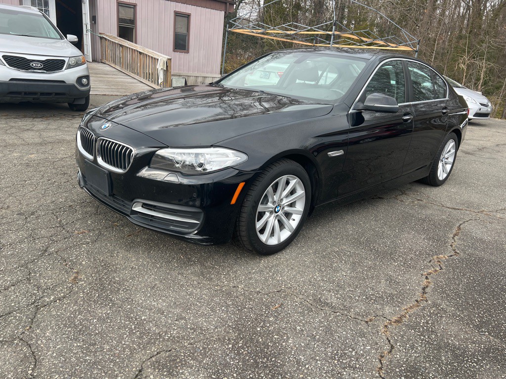 2014 BMW 5 Series Image 1