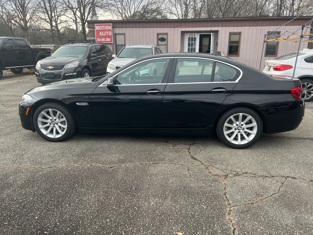 2014 BMW 5 Series Image 2
