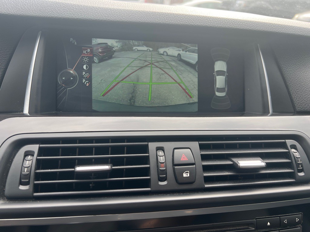 2014 BMW 5 Series Image 22