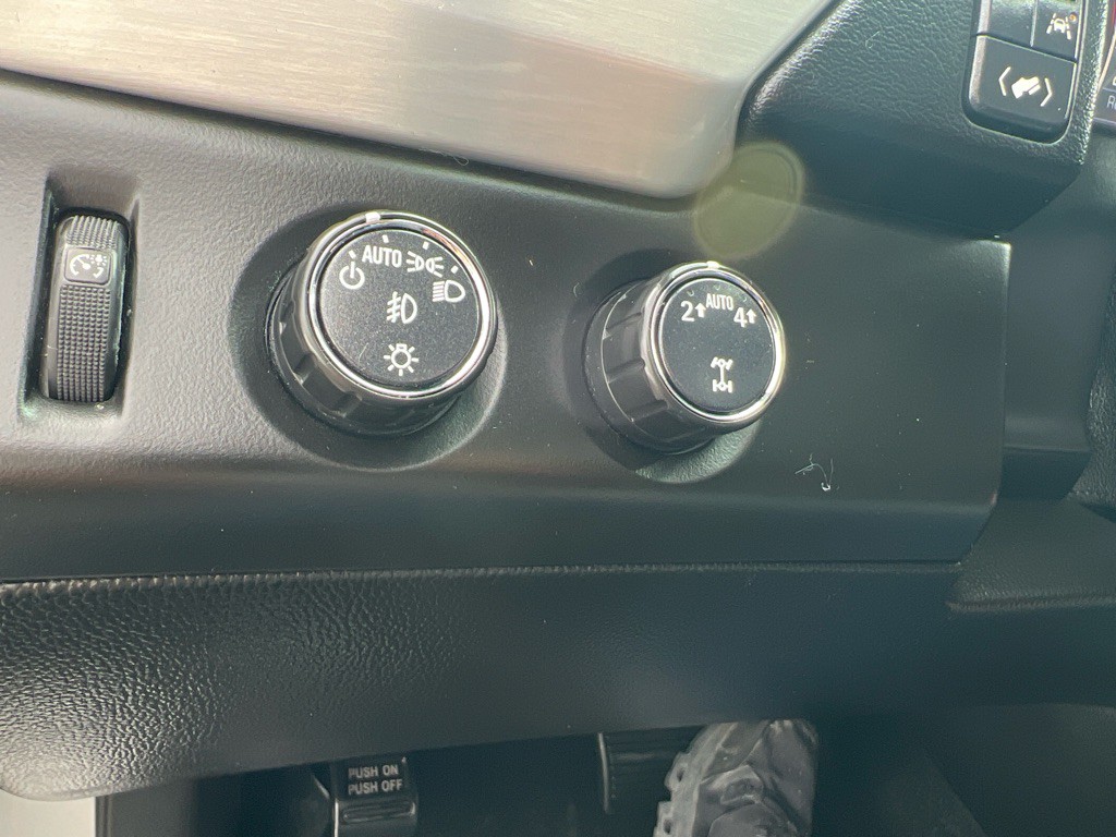 2017 GMC Yukon Image 25