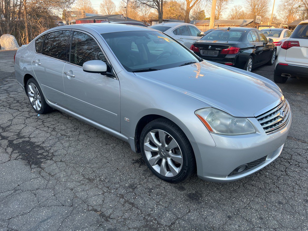 2007 INFINITI M35 Image 7