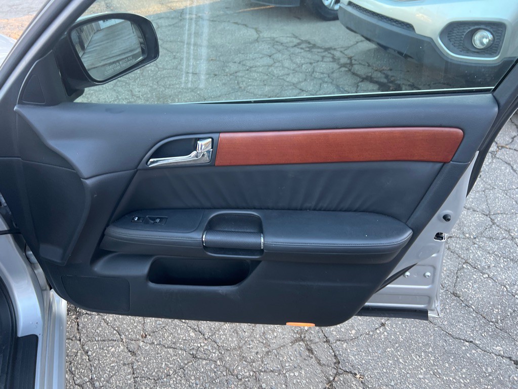 2007 INFINITI M35 Image 17