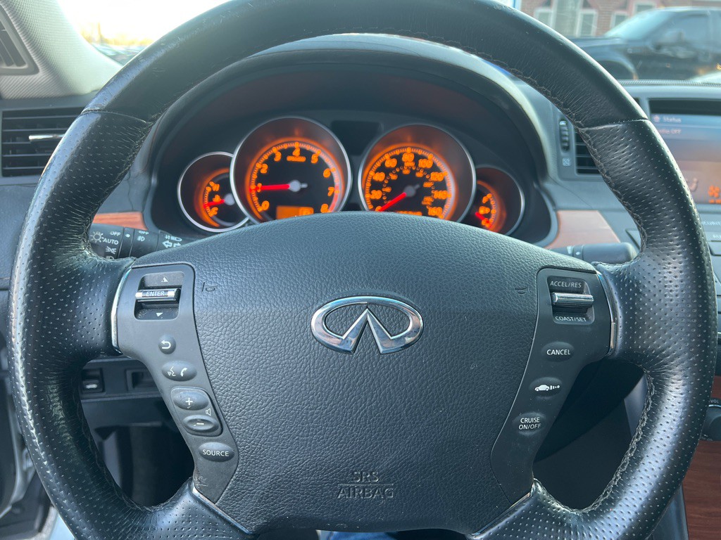 2007 INFINITI M35 Image 22
