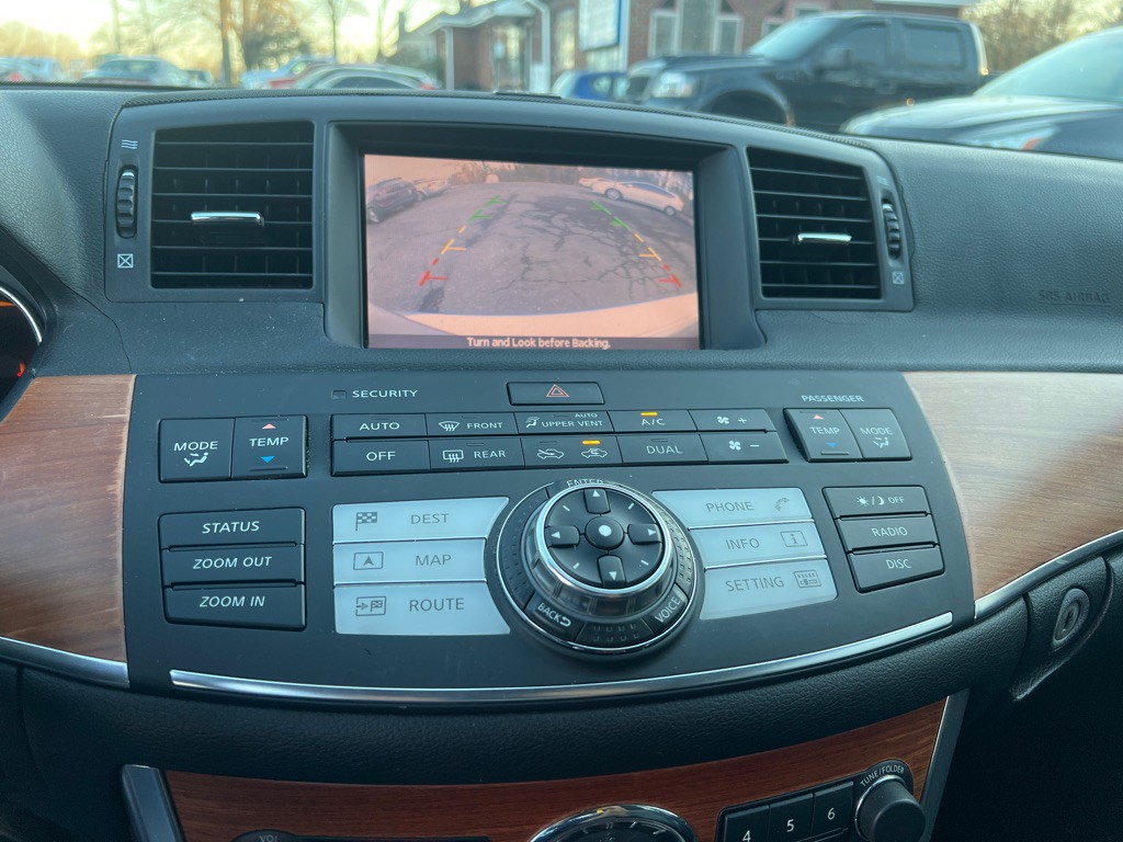 2007 INFINITI M35 Image 24