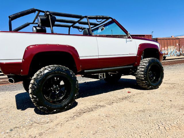 1995 Chevrolet Tahoe Image 16