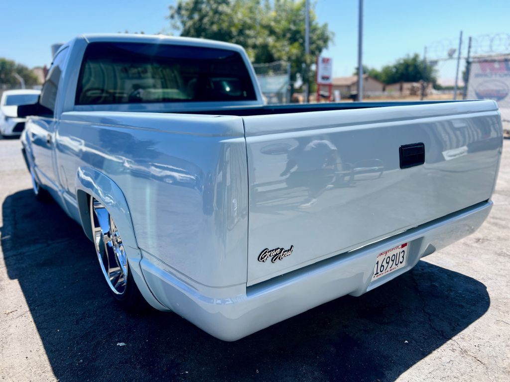 1992 Chevrolet C/K Image 6