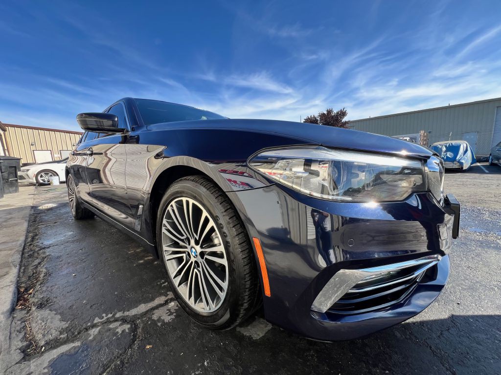 2018 BMW 5 Series Image 7