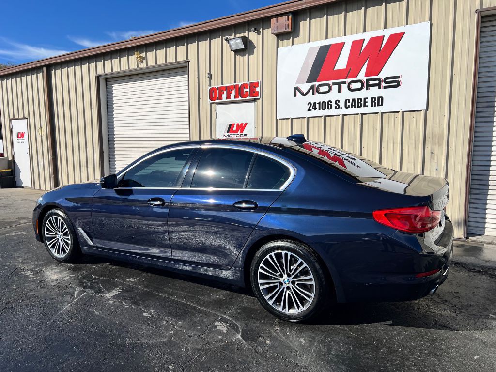 2018 BMW 5 Series Image 10