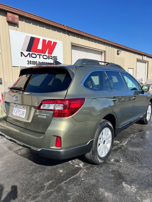2017 Subaru Outback Image 6