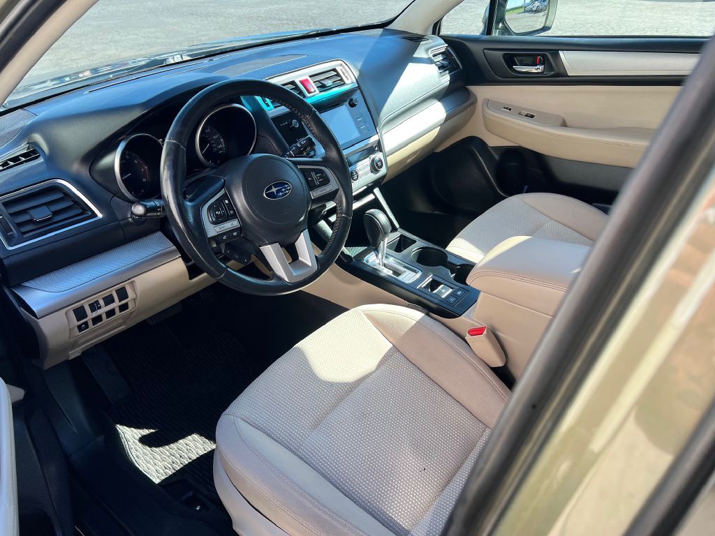 2017 Subaru Outback Image 21