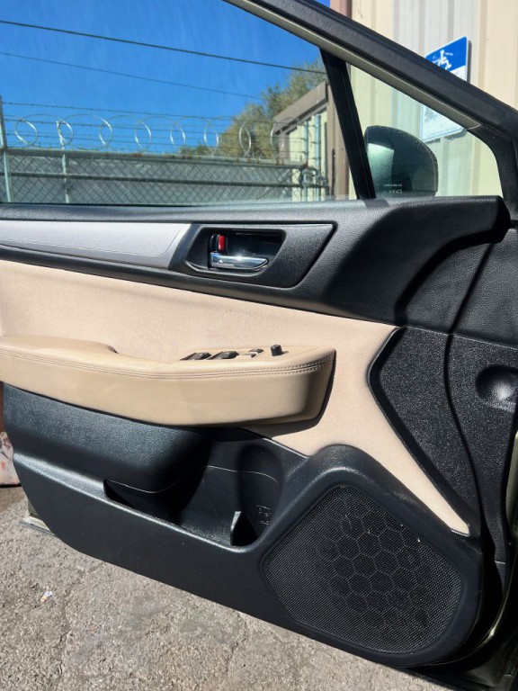 2017 Subaru Outback Image 23