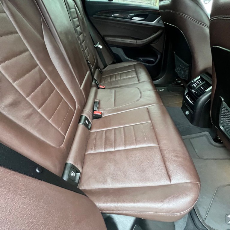 2018 BMW X3 Image 25