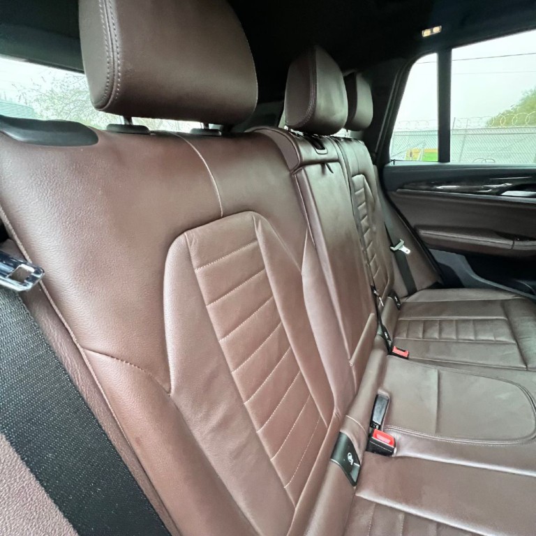 2018 BMW X3 Image 26