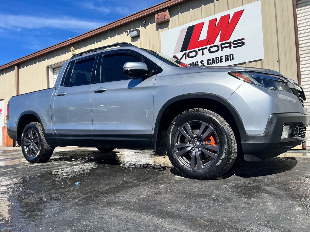2018 Honda Ridgeline Image 2