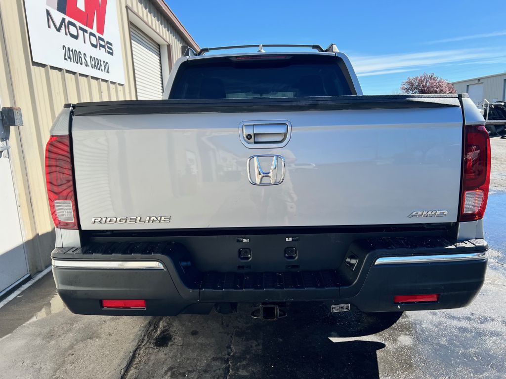 2018 Honda Ridgeline Image 12