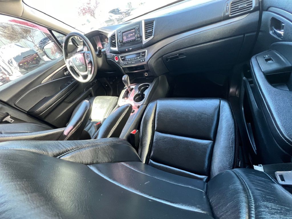 2018 Honda Ridgeline Image 26