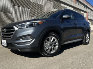 Image for 2018 Hyundai Tucson SEL ID: 7654956