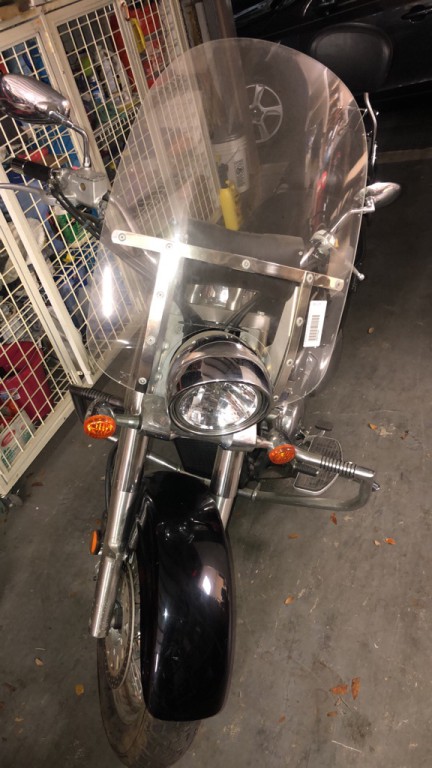2005 Suzuki C50 Image 2