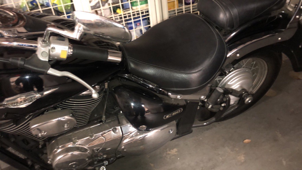 2005 Suzuki C50 Image 9
