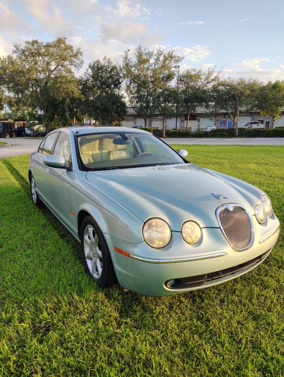 2006 Jaguar S-TYPE Image 2