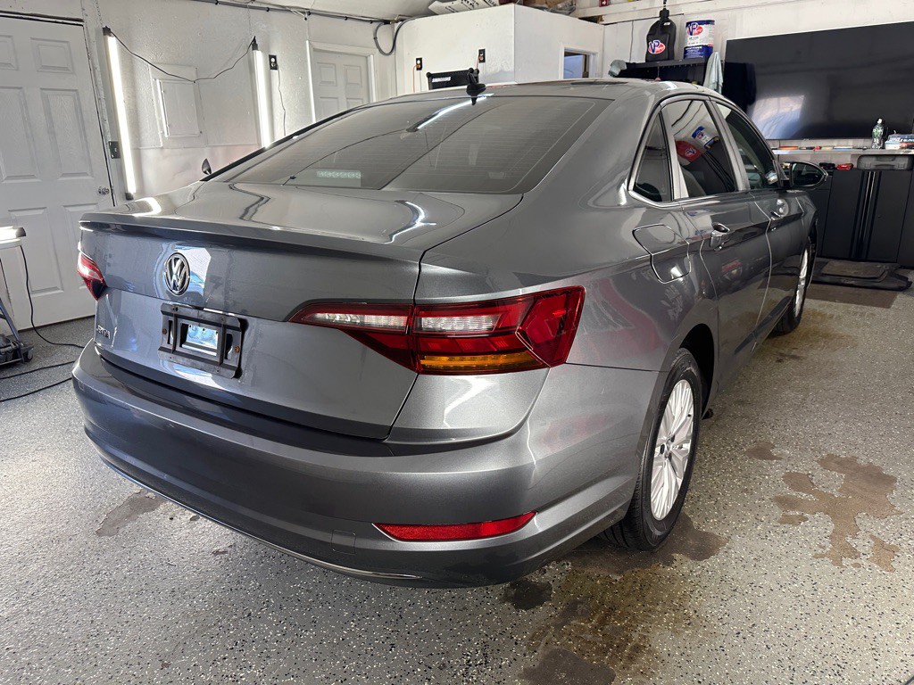 2019 Volkswagen Jetta Image 4