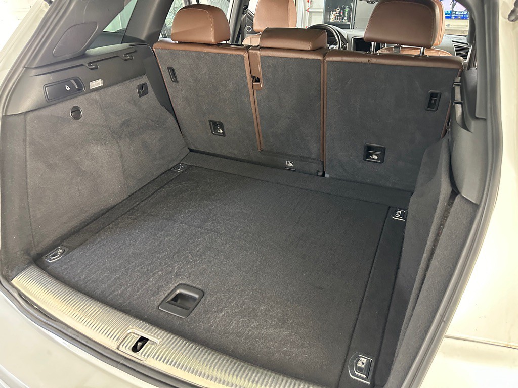 2015 Audi Q5 Image 9